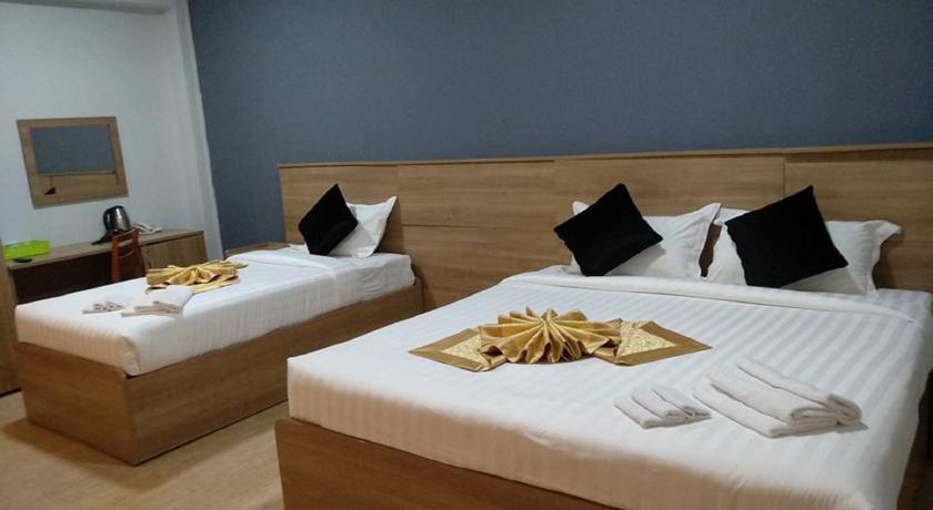 Lanmadaw Plaza Hotel China Town Янгон Екстериор снимка