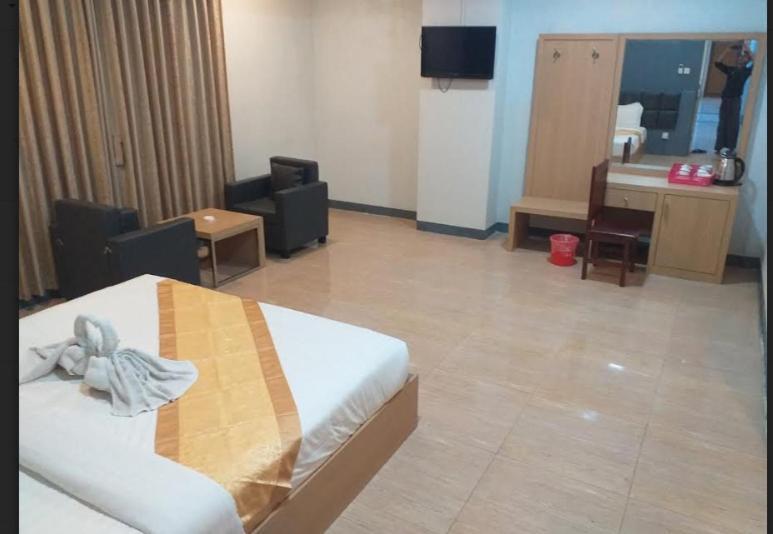 Lanmadaw Plaza Hotel China Town Янгон Екстериор снимка
